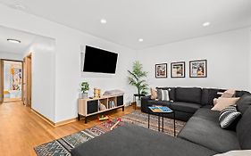 Family-Friendly, Multi-Day Sale, 15 Mins To Downtown